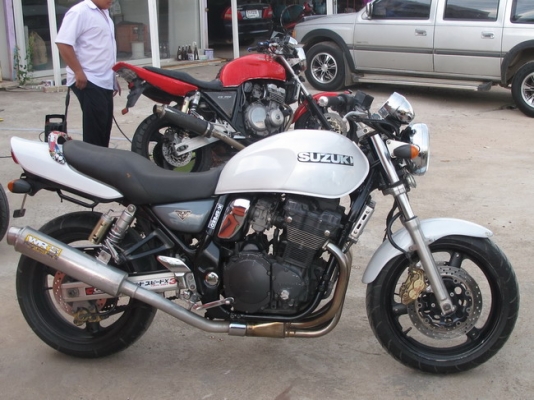 บรีส ไบค์ ช็อป// ขาย suzuki inazuma 400 ปี99 สรรพสามิต สภาพสวย ท่อแต่ง