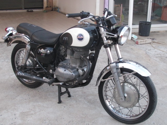 บรีส ไบค์ ช็อป/// ขาย kawasaki estrella 250 ปี2003 คาร์บูไฟฟ้า ประกอบใหม่