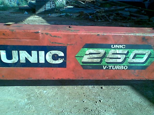 ขายเครน UNIC 250 V เทอร์โบ 5 ปลอก มือสองจากญี่ปุ่น ยังไม่ผ่านการใช้งานในไทย
