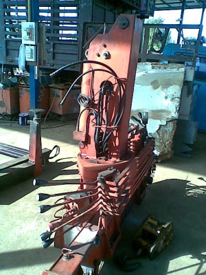 ขายเครน UNIC 250 V เทอร์โบ 5 ปลอก มือสองจากญี่ปุ่น ยังไม่ผ่านการใช้งานในไทย