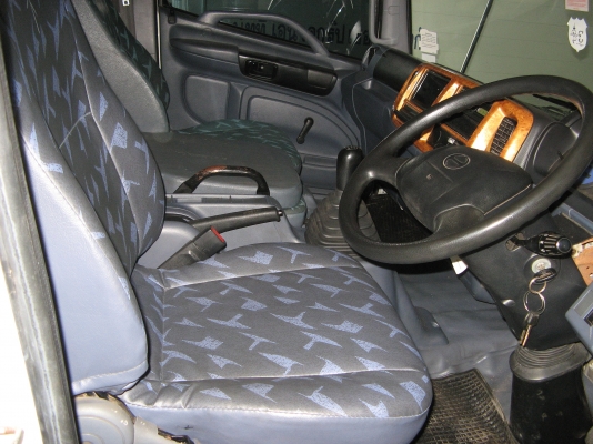 ขาย 6 ล้อ ฮีโน่ เมก้า 175 แรง ยาว 6.50 ม. ปี 2007 สภาพสวยจัดกว่า 99\% เครื่องแน่น คัสซีสวยกิ๊ป พร้อมใช้ สนใจชมรถก่อนได้ครับ ขาย 6 ล้อ ฮีโน่ เมก้า 175 แรง ยาว 6.50 ม. ปี 2007 สภาพสวยจัดกว่า 99\% เครื่องแน่น คัสซีสวยกิ๊ป พร้อมใช้ สนใจชมรถก่อนได้ครับ