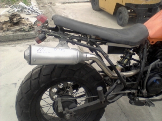 ขาย TW 200 เก่าญี่ปุ่นครับ ยังไม่ได้ขี่ในไทยเลยครับ ของแต่งเพียบ ขาย TW 200 เก่าญี่ปุ่นครับ ยังไม่ได้ขี่ในไทยเลยครับ ของแต่งเพียบ