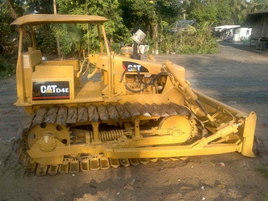 Catterpillar D4E หัวฉีดไดเร็ค แคเรีย 2 ลูก เก็บใหม่หมดพร้อมลุย