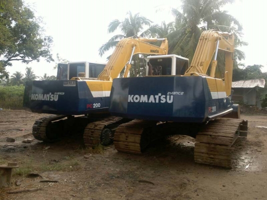 Komatsu PC200-5 ไฟฟ้าครบ,ช่วงล่างเต็ม,เอกสาร Inv