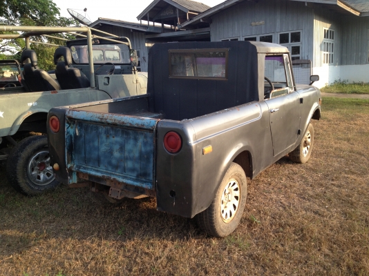 รถจิ๊ป international scout 4wd เครื่องเบนซิน รถจิ๊ป international scout 4wd เครื่องเบนซิน