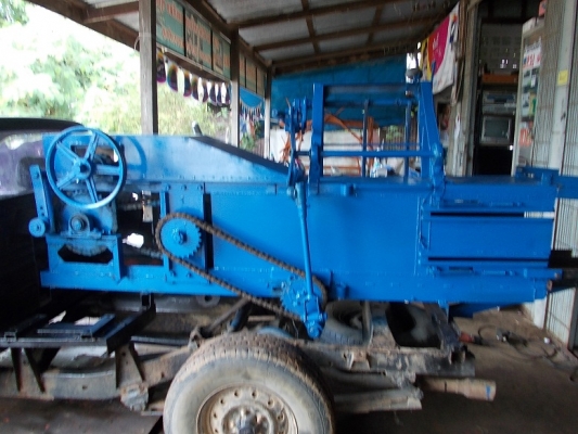 ขายด่วน  เครื่องอัดฟาง