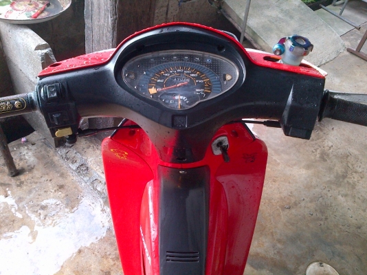 ด่วน!เวฟ125R กุญแจใหญ่ ปี49 รถเครื่องเดิม(แต่งภายนอกคับ)  พร้อมใช้ ทะเบียน+เอกสารโอน ภาษีไม่หมด 088-2197709