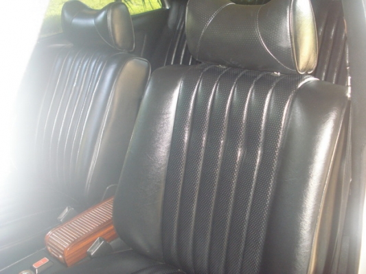 ขาย benz w123 300 D มือเดียว สภาพคลาสสิคสวยๆเหมาะสะสมเดิมๆเครื่องแน่นภายในเยี่ยมไม่มีผุรูปเยอะ ขาย benz w123 300 D มือเดียว สภาพคลาสสิคสวยๆเหมาะสะสมเดิมๆเครื่องแน่นภายในเยี่ยมไม่มีผุรูปเยอะ