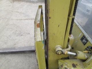 ขายฟอร์คลิฟต์ MITSUBISHI FD25 ( DEISEL ) 2.5 TON FD25 เสายกสูง 3 M ในราคาเบาๆๆ ขายฟอร์คลิฟต์ MITSUBISHI FD25 ( DEISEL ) 2.5 TON FD25 เสายกสูง 3 M ในราคาเบาๆๆ