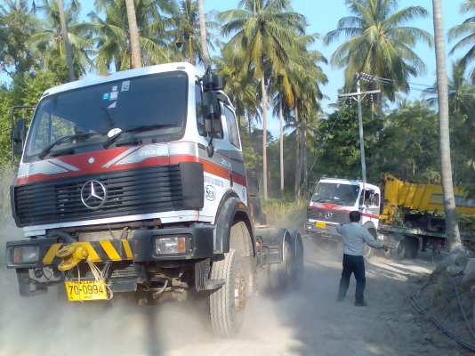 ขายหัวลากสิบล้อ BENZ 2631(ุ6X6) 395 hp.