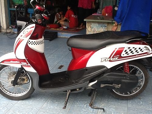 FINOรถปี2012สภาพสวยพร้อมใช้