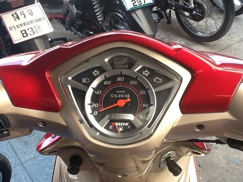 HONDA WAVE110I-ATสตาร์ทมือ สภาพเยี่ยมพร้อมใช้งาน0861030887