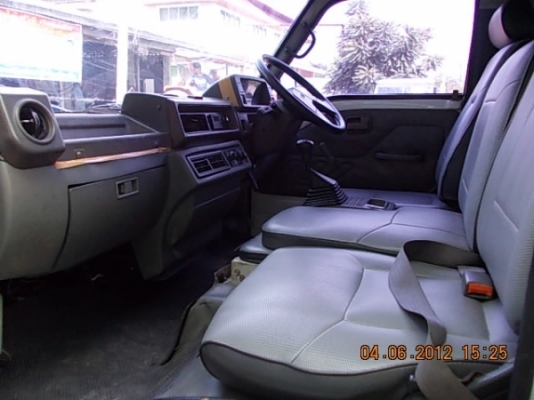 ขายถูกที่สุดในรุ่น รถตู้ไทยรุ่ง สภาพดี ลดราคารับปีใหม่ ขายถูกที่สุดในรุ่น รถตู้ไทยรุ่ง สภาพดี ลดราคารับปีใหม่