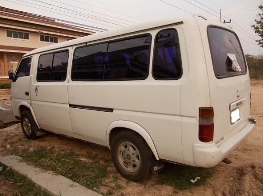 ขายถูกที่สุดในรุ่น รถตู้ไทยรุ่ง สภาพดี ลดราคารับปีใหม่ ขายถูกที่สุดในรุ่น รถตู้ไทยรุ่ง สภาพดี ลดราคารับปีใหม่