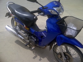 ขายเวฟ125R สีน้ำเงิน-ดำ รถบ้าน ปี48  เชียงใหม่