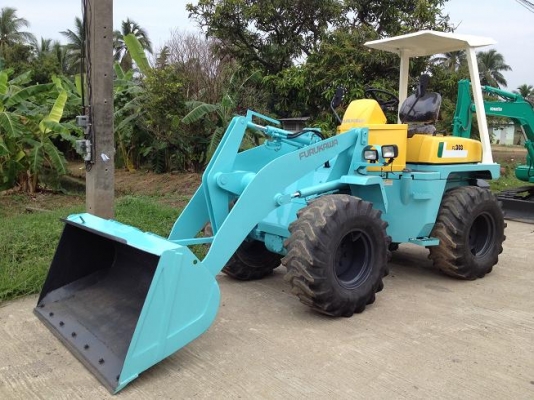 ขายรถตักล้อยาง เอวอ่อน FURUWAWA - FL303 นำเข้า มือสองจากญี่ปุ่น ทำสีใหม่ พร้อมใช้งาน