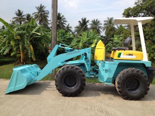 ขายรถตักล้อยาง เอวอ่อน FURUWAWA - FL303 นำเข้า มือสองจากญี่ปุ่น ทำสีใหม่ พร้อมใช้งาน