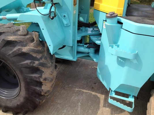 ขายรถตักล้อยาง เอวอ่อน FURUWAWA - FL303 นำเข้า มือสองจากญี่ปุ่น ทำสีใหม่ พร้อมใช้งาน