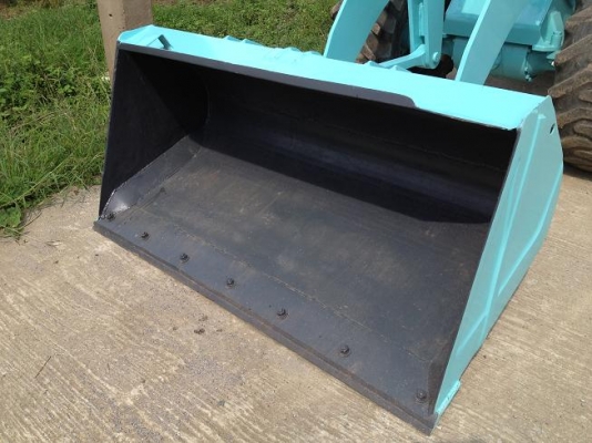 ขายรถตักล้อยาง เอวอ่อน FURUWAWA - FL303 นำเข้า มือสองจากญี่ปุ่น ทำสีใหม่ พร้อมใช้งาน