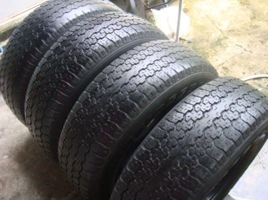 ขายยาง Bridgestone Dueler 689 ขนาด 245/70/16 (เเยกขายได้) ขายยาง Bridgestone Dueler 689 ขนาด 245/70/16 (เเยกขายได้)