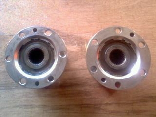 ขาย ฟรีล็อค SUZUKI คาริเบี้ยน