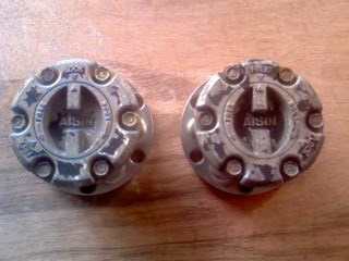 ขาย ฟรีล็อค SUZUKI คาริเบี้ยน