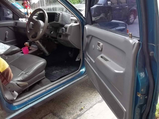 ขายปี95 ISUZU CAMEO เครื่อง2JZ เกียร์ออโต้ แก๊สหัวฉีด ไมล์ดิจิตอล ล้อแม็ก ยางใหม่