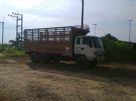 ขายด่วน..รถสิบล้อเพลาเดียว ISUZU 175 hp.