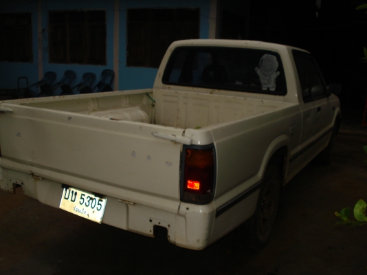 MAZDA B2500 ปี38 เครื่องดี คัสซีสวย รถเดิมบางเอกสารครบพร้อมโอนครับ