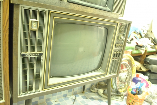 ขาย TV โบราณเก่า คลาสสิค กว่า 30 เครื่อง เอาไว้ตกแต่งบ้าน ร้าน ครับ ขาย TV โบราณเก่า คลาสสิค กว่า 30 เครื่อง เอาไว้ตกแต่งบ้าน ร้าน ครับ