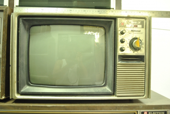 ขาย TV โบราณเก่า คลาสสิค กว่า 30 เครื่อง เอาไว้ตกแต่งบ้าน ร้าน ครับ ขาย TV โบราณเก่า คลาสสิค กว่า 30 เครื่อง เอาไว้ตกแต่งบ้าน ร้าน ครับ