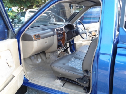 ขาย Nissan-Frontier ปี44(2001)-สีน้ำเงิน ขาย Nissan-Frontier ปี44(2001)-สีน้ำเงิน