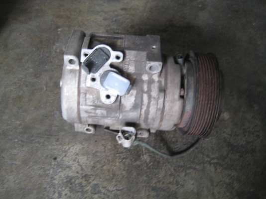 ขายคอมแอร์ toyota commuter d4d เบอร์ 17 กำลังอัดดี รับประกัน ต่อรองโทร..