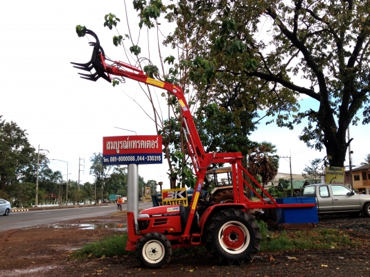 คีบอ้อย คูโบต้า ยันมาร์ รถไถเล็ก ทุกรุ่น ทุกยี่ห้อ เปลี่ยนปากตักได้ สมบูรณ์แทรคเตอร์