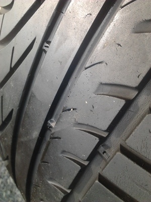 ขายยาง245/50/18 ปี 3907 MICHERLIN Pilot Primacy 1 คู่  ราคา :  2,000.00  บาท