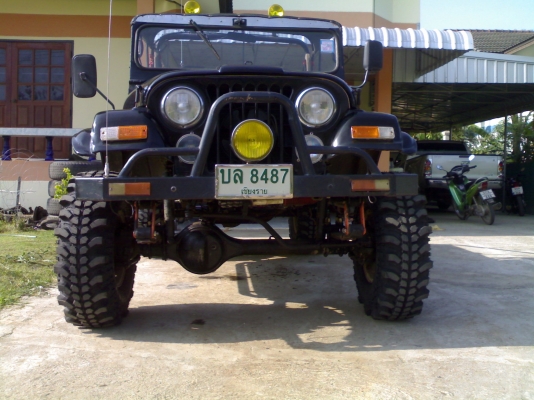 ขายรถจิ๊บ CJ6 เครื่องโตโยต้า2000 พวงมาลัยเพาวเวอร์ สีดำ ยางตะขาบ33 ขายรถจิ๊บ CJ6 เครื่องโตโยต้า2000 พวงมาลัยเพาวเวอร์ สีดำ ยางตะขาบ33