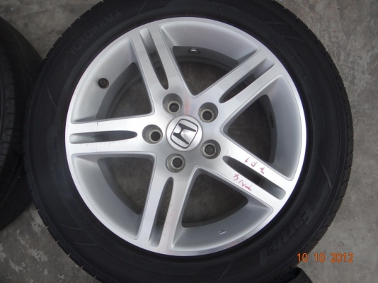 ขายล้อแม๊กซ์พร้อมยาง นำเข้าจากญี่ปุ่น HONDA NEW CIVIC FD1 รับประกันแท้จากญี่ปุ่น ขายล้อแม๊กซ์พร้อมยาง นำเข้าจากญี่ปุ่น HONDA NEW CIVIC FD1 รับประกันแท้จากญี่ปุ่น