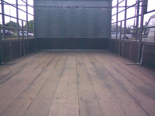 6 ล้อ * Euro 3 * NPR 150แรงม้า *คอมมอนเรว* * ยาว 5 ม.* รถสวยเดิม *รถห้างแท้ 100\%*