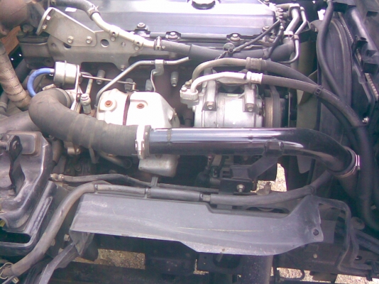 6 ล้อ * Euro 3 * NPR 150แรงม้า *คอมมอนเรว* * ยาว 5 ม.* รถสวยเดิม *รถห้างแท้ 100\%*