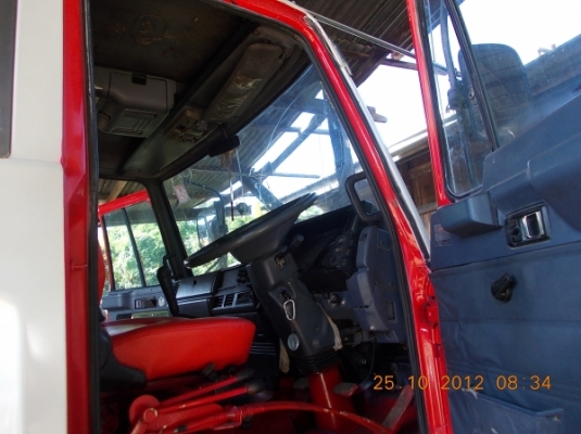 ขายไม่รีบครับ รถดั้ม 6 ล้อ izusu JCM รถอยู่ จ.สุรินทร์