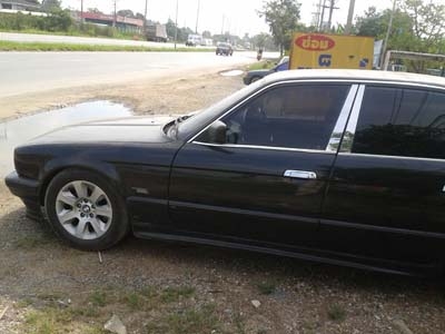 ขาย BMW เครื่อง 502i สภาพสวย Tel. 088-4501277