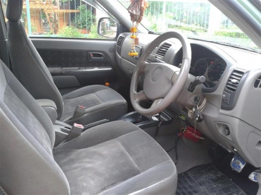 ขาย D-MAX SLX ปี03 เครื่อง 1UZ-FE AUTO ขาย D-MAX SLX ปี03 เครื่อง 1UZ-FE AUTO