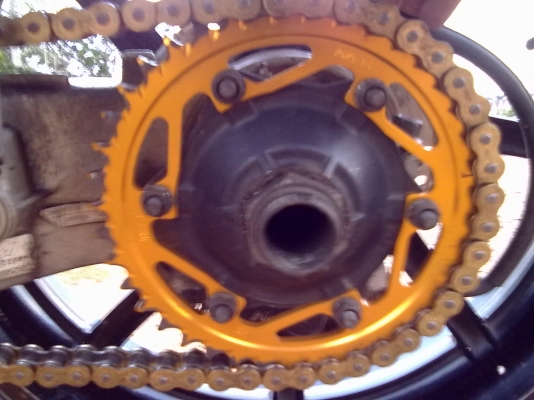 ขายvfr400 nc30 ปี92 สวยๆสภาพเครื่องดีขี่นิ่มเสียงดุดัน in/สพม 47000ด่วน