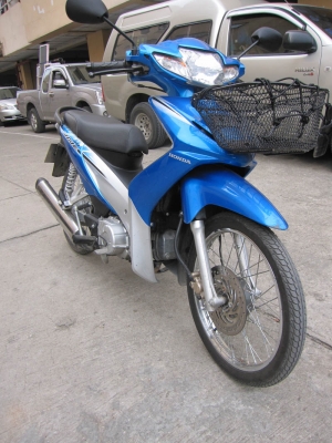 ขาย honda wave110i ปี2553 ไมล์5xxx โลเเท้ รถผู้หญิงใช้มือเดียว