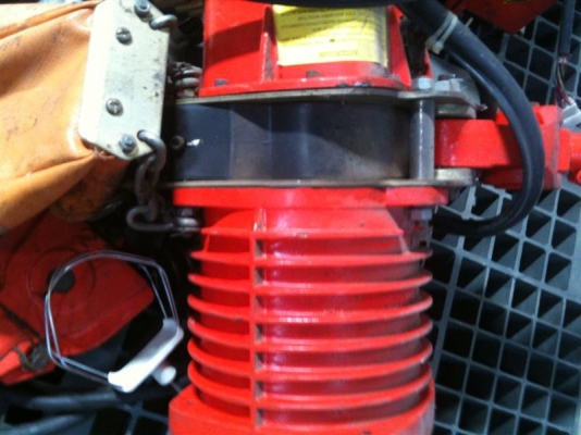 รอกไฟฟ้า มือสอง สภาพดี ครับ รับน้ำหนักได้ 2 TON จัดส่งทั่วประเทศ