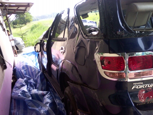 ขายตามสภาพ ฟอร์จูนเนอร์ 2.7เกียร์ออโต้ ปี2008 ขายตามสภาพ ฟอร์จูนเนอร์ 2.7เกียร์ออโต้ ปี2008