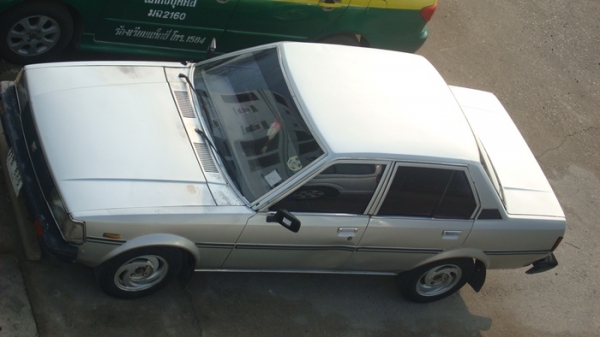 Toyota Corolla KE 70 ล้อแม็ค ราคา 33,000 ต่อรองราคาได้ !!!