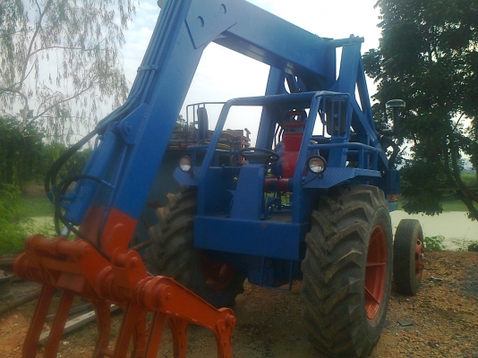 ขาย รถคีบอ้อย FORD คีบหลัง ต่อใหม่ พร้อมใช้งาน