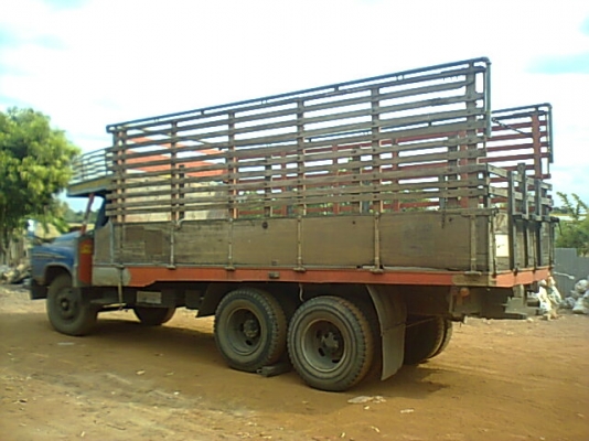 ขาย 10 ล้อหน้ายาวเพลาเดียว เครื่อง EH700 168 แรงม้า ช่วงล่าง ROCKY ลูกหมากร้อย เสื้อเพลา FUSO เกียร์ JCM  6 เกียร์ พาวเวอร์ คัสซีสวย ยางเต็ม ทะเบียนพร้อมโอน ราคาต่อรองได้