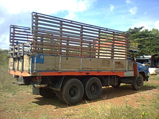 ขาย 10 ล้อหน้ายาวเพลาเดียว เครื่อง EH700 168 แรงม้า ช่วงล่าง ROCKY ลูกหมากร้อย เสื้อเพลา FUSO เกียร์ JCM  6 เกียร์ พาวเวอร์ คัสซีสวย ยางเต็ม ทะเบียนพร้อมโอน ราคาต่อรองได้